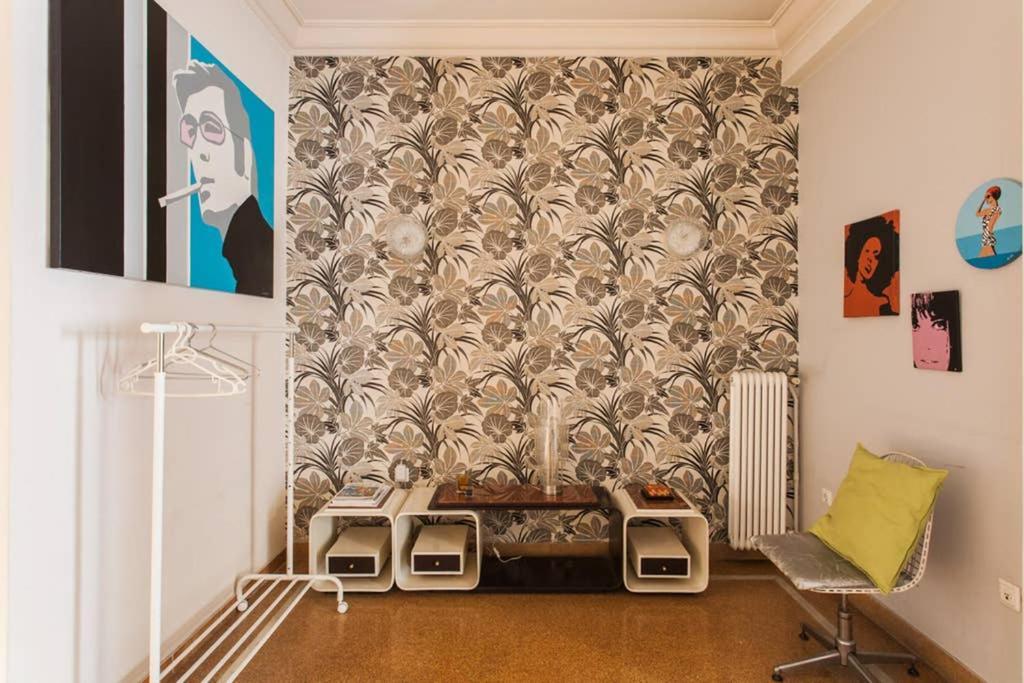 Mid Century 3 Bdr City Centre Townhouse Athens Exterior photo